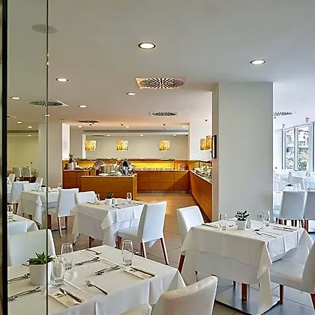 Hotel Lucy