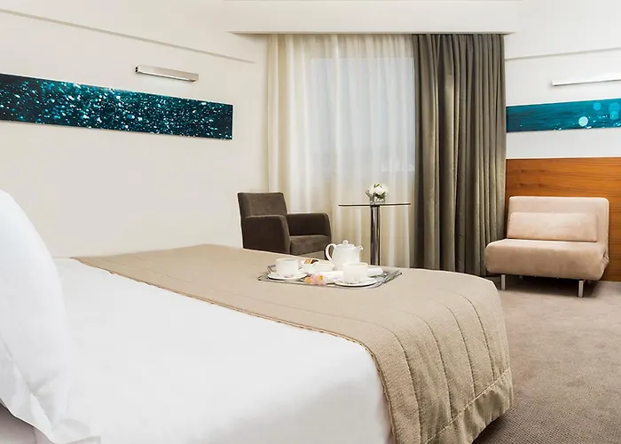 Hotell Lucy 5*